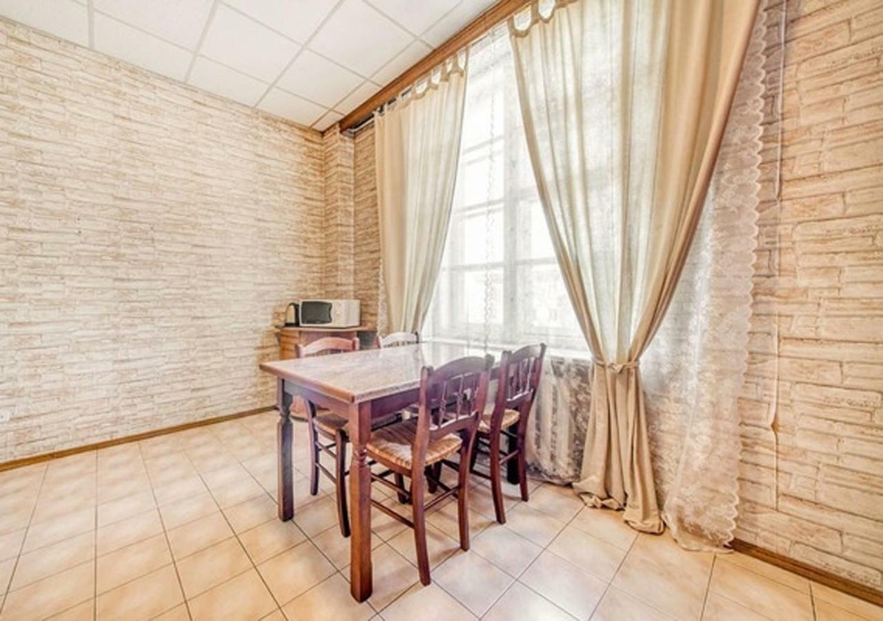 Apartments In The Center Of Minsk On Nezavisimosti 12 Екстер'єр фото